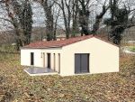Construction d'une maison de 110 m² habitable, en agglo et 1 rangée de génoises