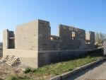 Élévation des murs en agglo de 20 cms 3 alvéoles