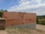 Elévation des murs en briques R=1.40 et linteaux