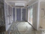 Préparation pour le coulage de la chape liquide
